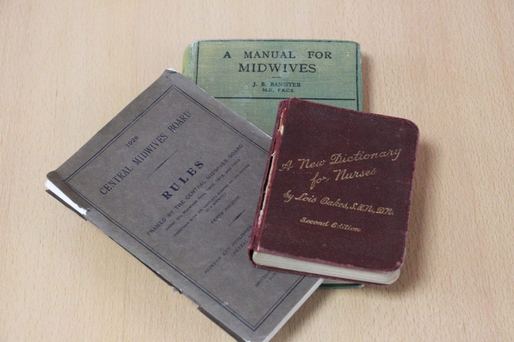 Lilian's textbooks.