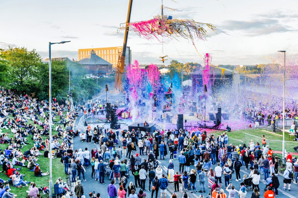 Gratte Ciel from France perform TAWA at the opening night of Stockton International Riverside Festival2022