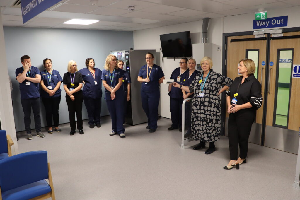 Stacey Hunter thanking staff.