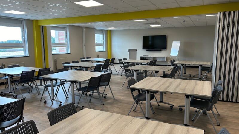 Academy large classroom set up cabaret style