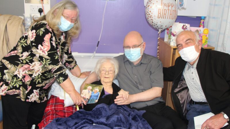 Elizabeth Kay and her family
